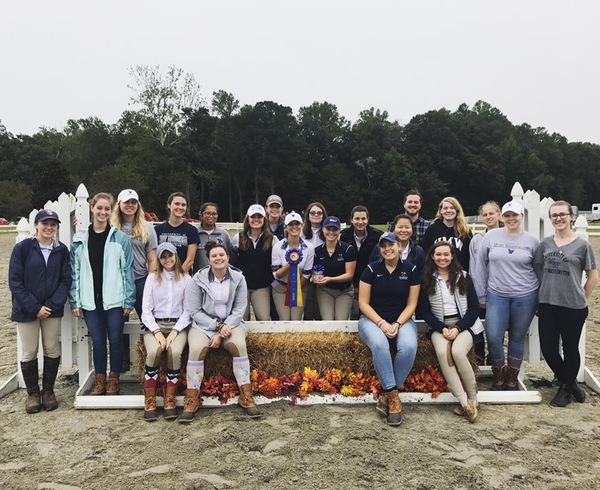 UMW Riding Team Captures First Place at College of William and Mary Show