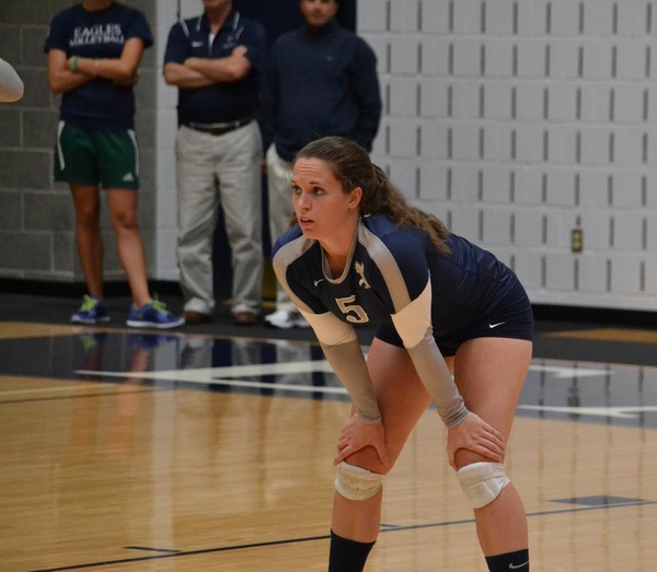 Women's Volleyball Falls to Christopher Newport, 3-0 on Wednesday