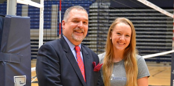 Volleyball's Emma Olson Named Wagner Wealth Management UMW Athlete of the Month