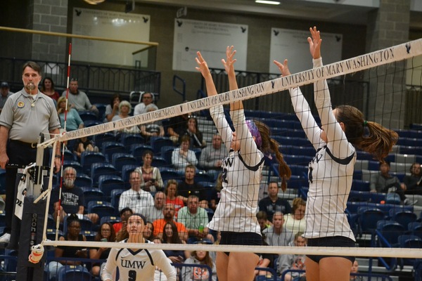 UMW Volleyball Takes Down Wesley, 3-0 in CAC Matchup