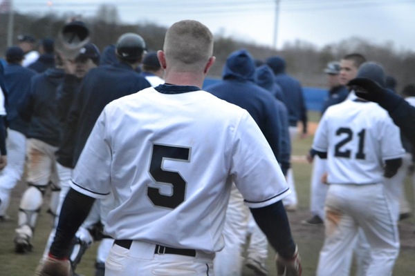 Haught Circles Bases in 12th to Lead UMW Baseball to Split with Southern Virginia