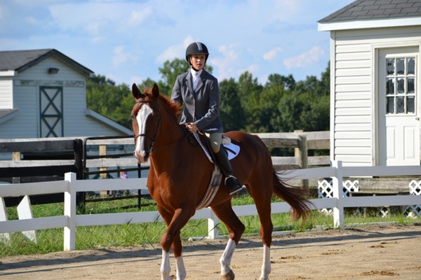 UMW Riding Team Places Fourth at Goucher Show