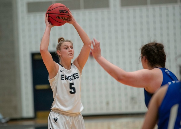 UMW Women’s Basketball Falls in Overtime to Southern Virginia, 66-58, on Wednesday Evening