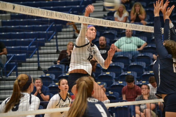 UMW Volleyball Ranks 22nd in Weekly AVCA National Division III Poll